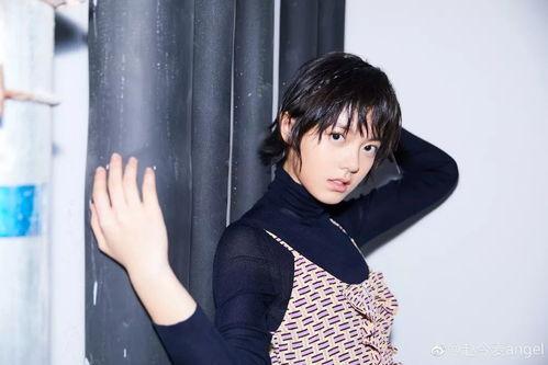 娱乐吃瓜君17岁,揭秘娱乐圈那些不为人知的幕后故事